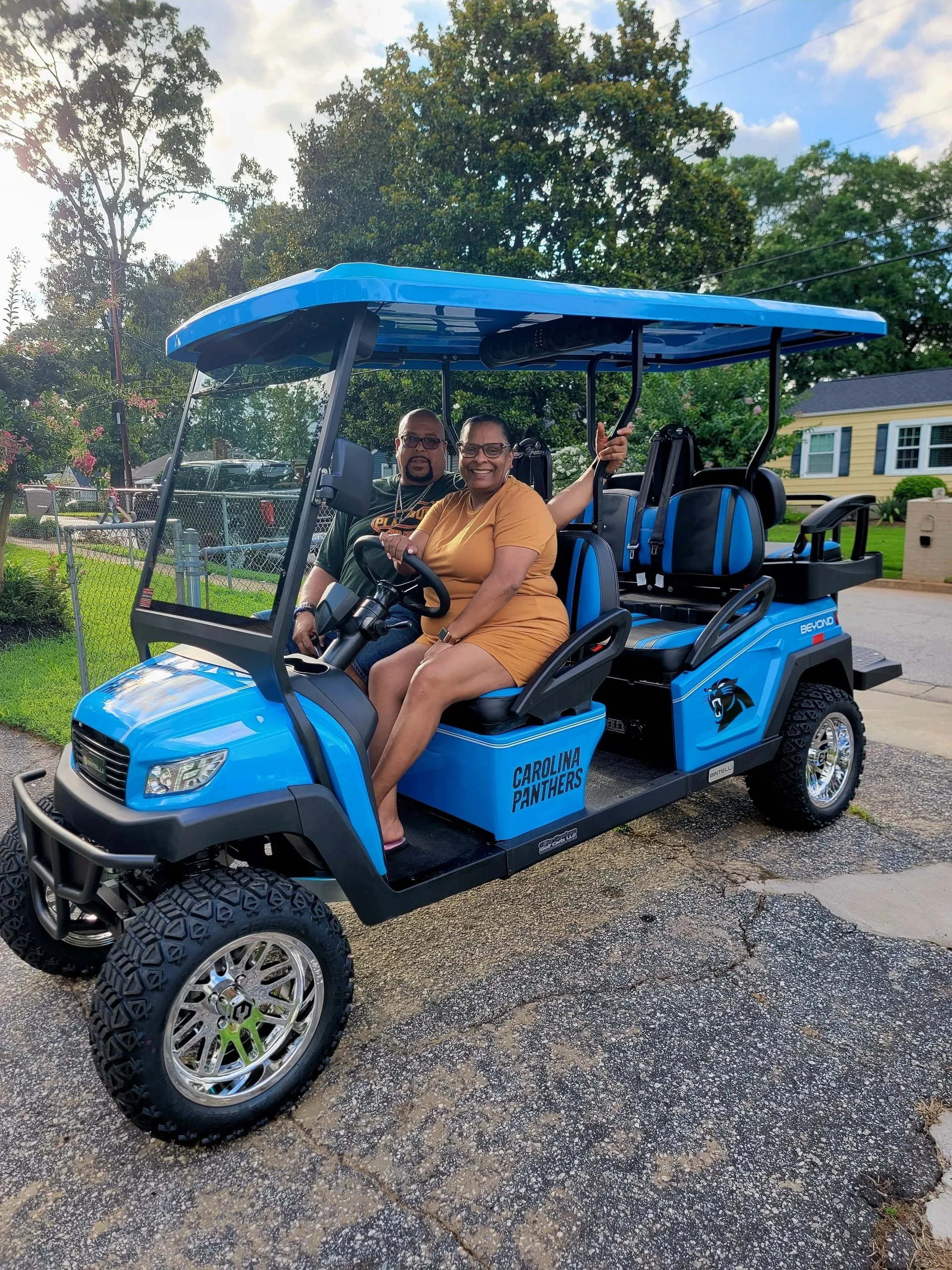 Happy customer with custom cart #27